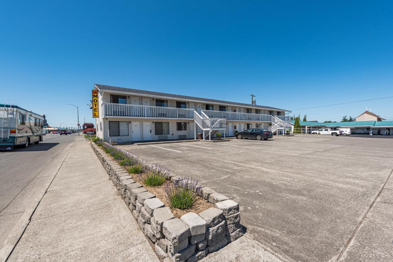 Sundowner Motel Sequim Exteriör bild